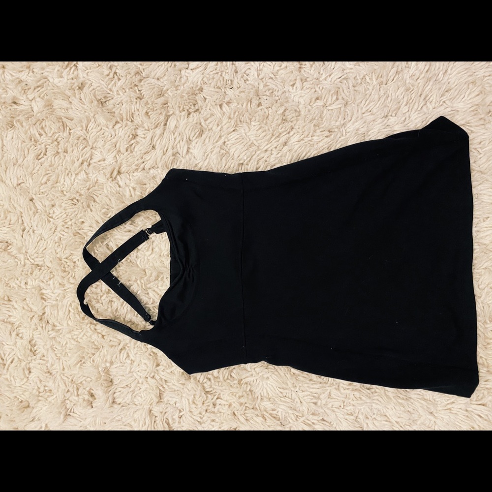 black lulu lemon tank top